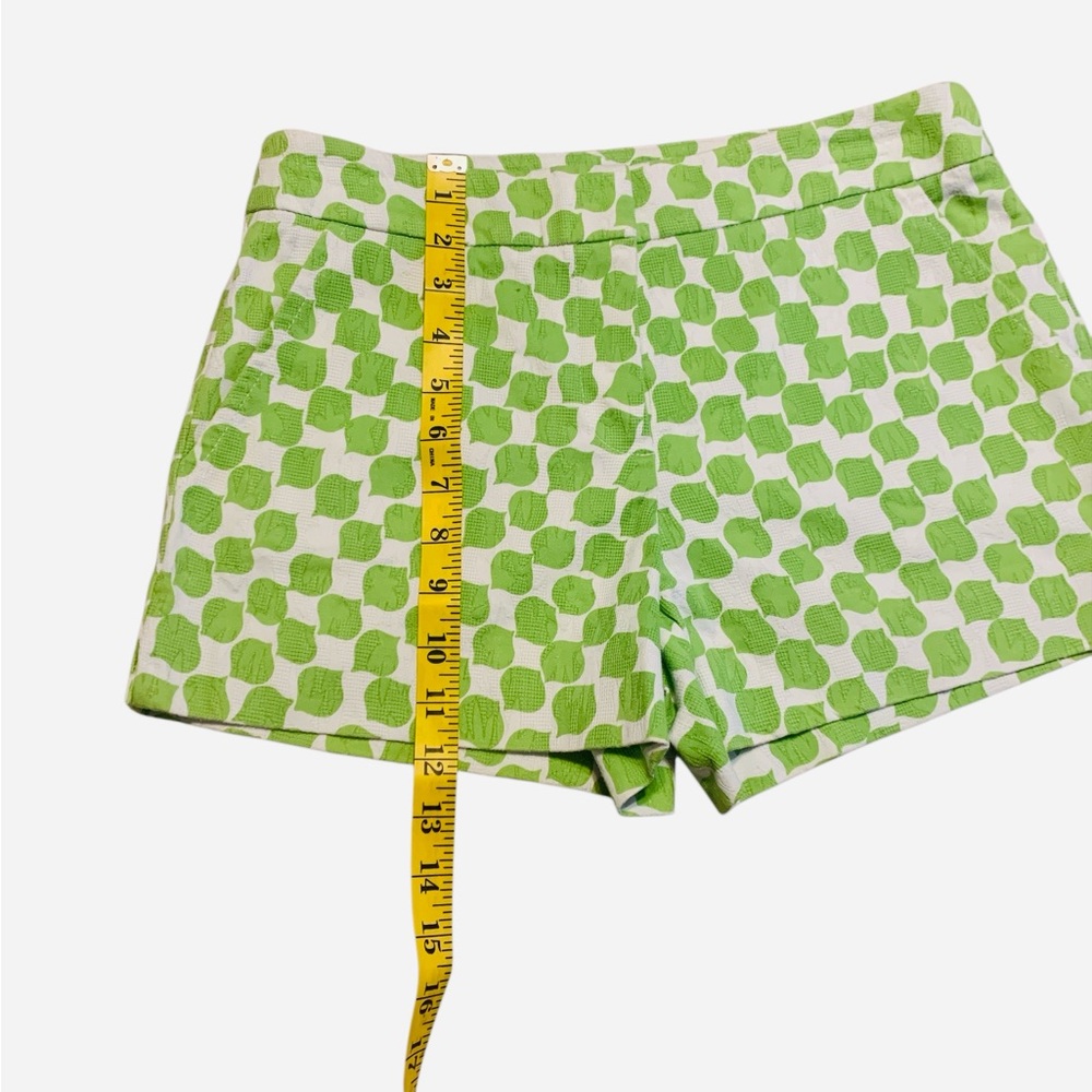 Trina Turk Women’s Green & White Geometric Corbin 2 Shorts. Size 2 - Picture 6 of 15